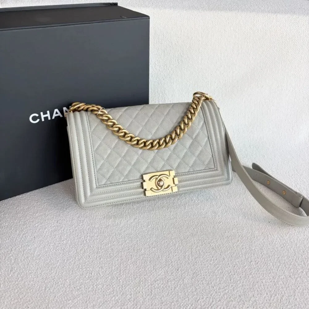 Chanel Women Pre-Loved Bag Very Good Condition